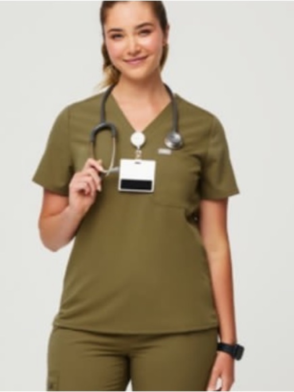 EUC Figs Women’s Limited Edition Catarina One-Pocket Scrub Top in Martini Olive
